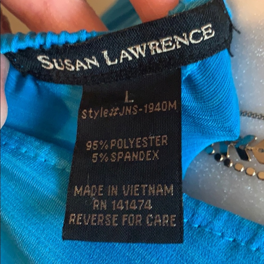Blouse - Picture 3 of 3